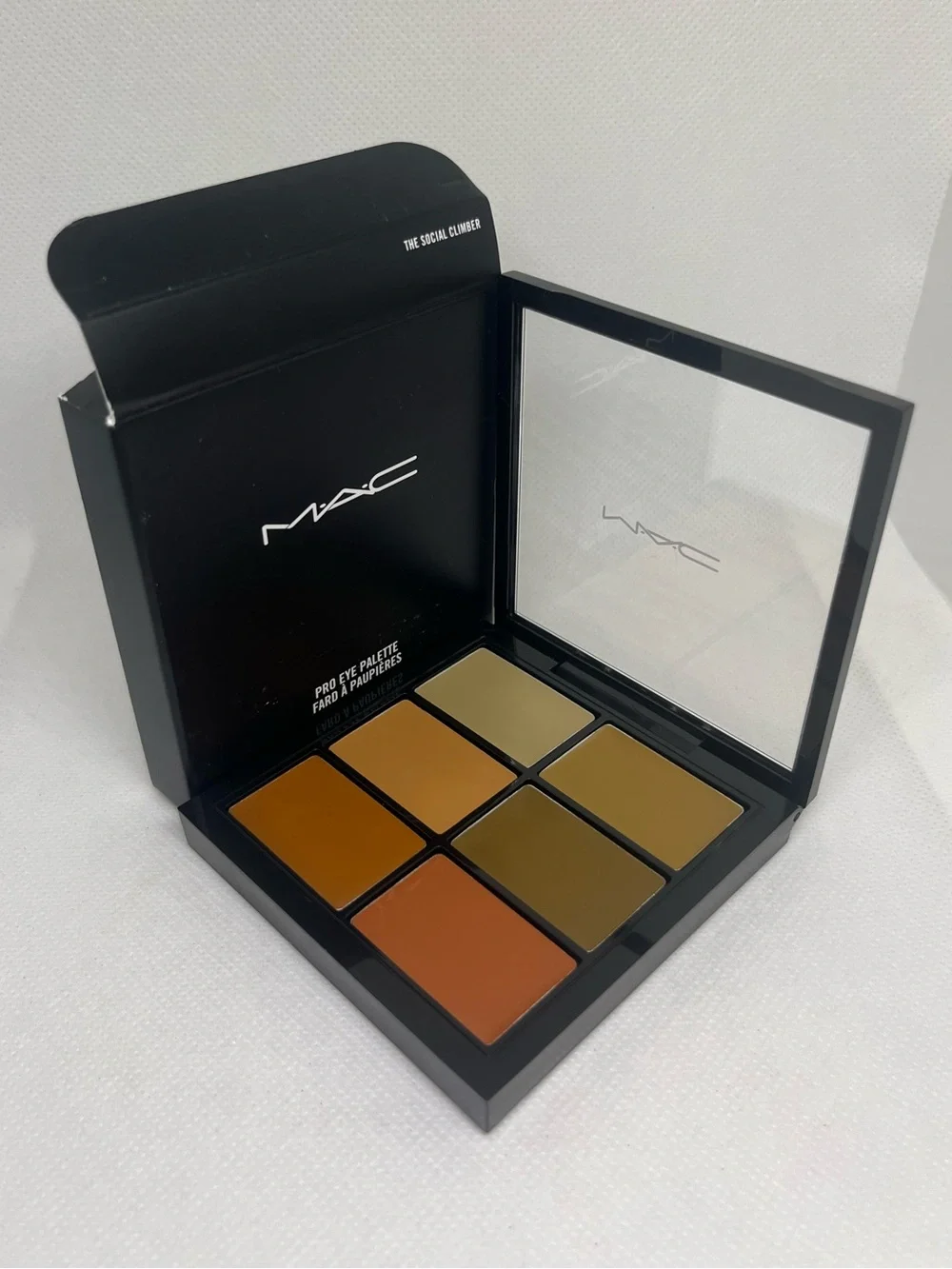 MAC Cosmetics shades golden